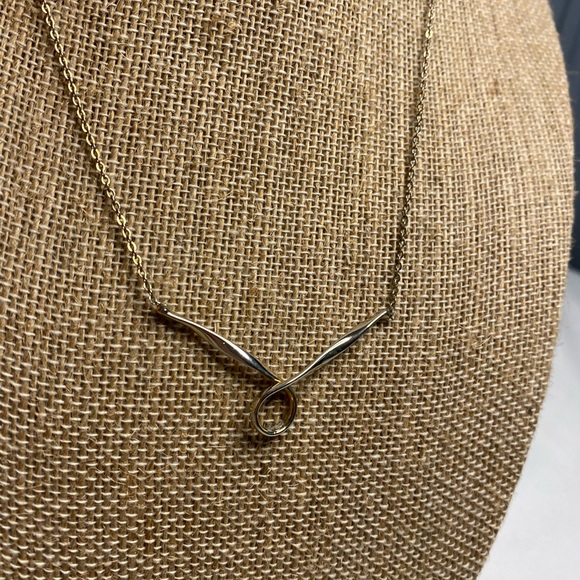 Vintage Silver Loop Necklace - Picture 2 of 6